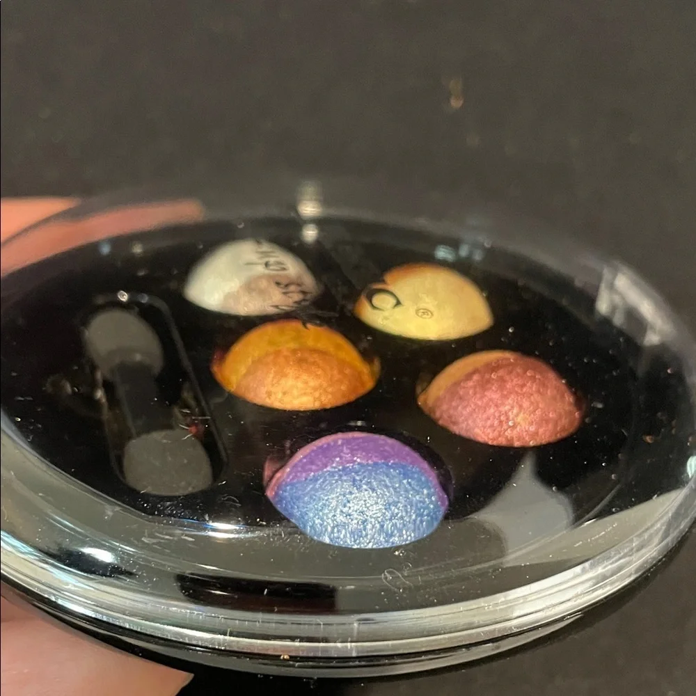 Baked Eyeshadow Palette - Vibrant Multi-Color